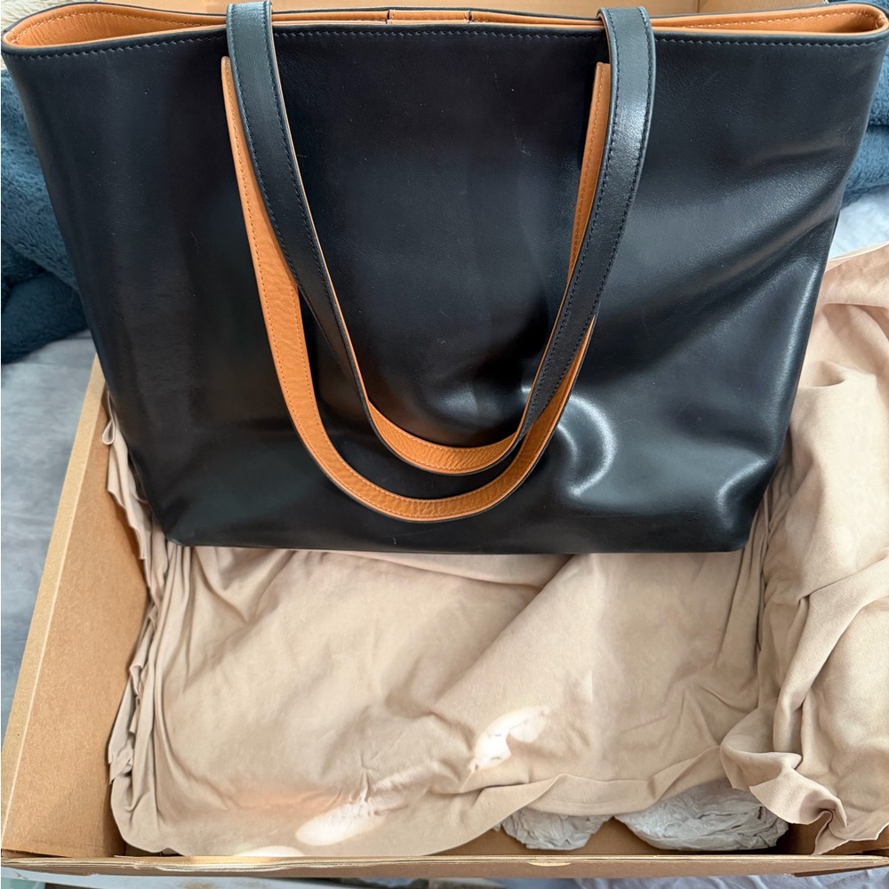 Chic Black and Tan REAL Leather Tote - Pegai / Neverfull -better quality than LV